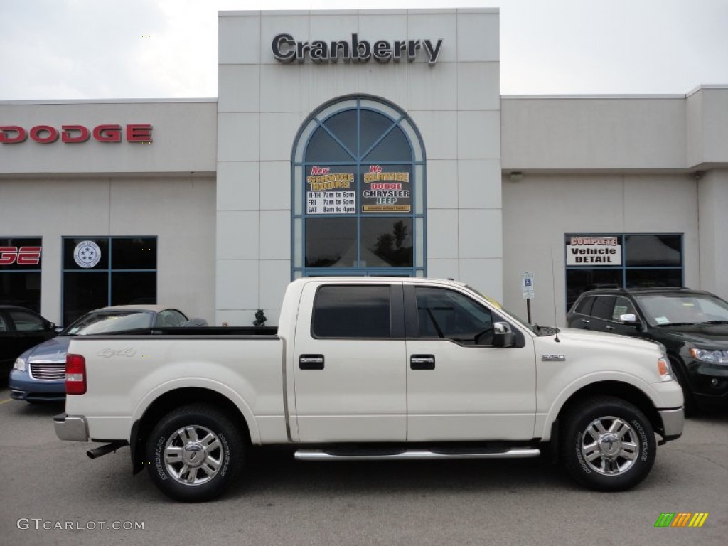 2007 F150 Lariat SuperCrew 4x4 - White Sand Tri-Coat / Black photo #1