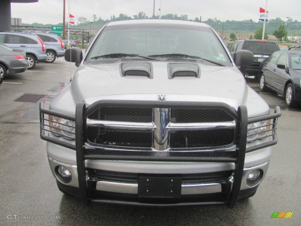 2005 Ram 1500 SLT Quad Cab 4x4 - Bright Silver Metallic / Dark Slate Gray photo #4