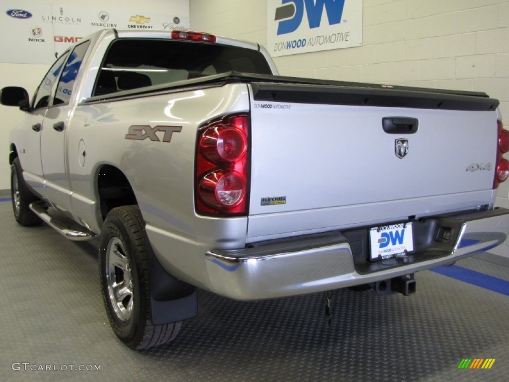 2008 Ram 1500 SXT Quad Cab 4x4 - Bright Silver Metallic / Medium Slate Gray photo #3