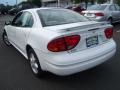 2002 Arctic White Oldsmobile Alero GL Sedan  photo #6