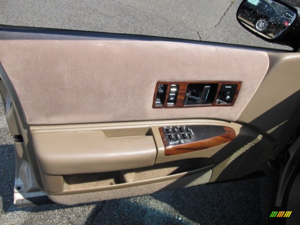 1995 Caprice Classic Sedan - Light Driftwood Metallic / Tan photo #14