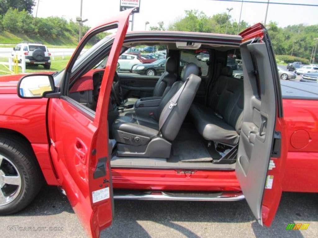 2004 Silverado 1500 SS Extended Cab AWD - Victory Red / Dark Charcoal photo #14