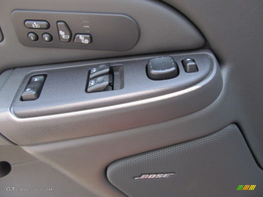 2004 Chevrolet Silverado 1500 SS Extended Cab AWD Controls Photo #53189516