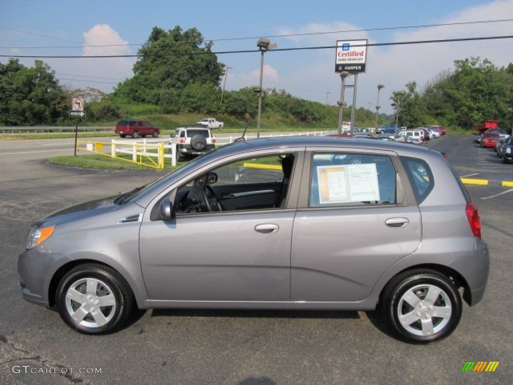 2010 Aveo Aveo5 LT - Medium Gray / Charcoal photo #6