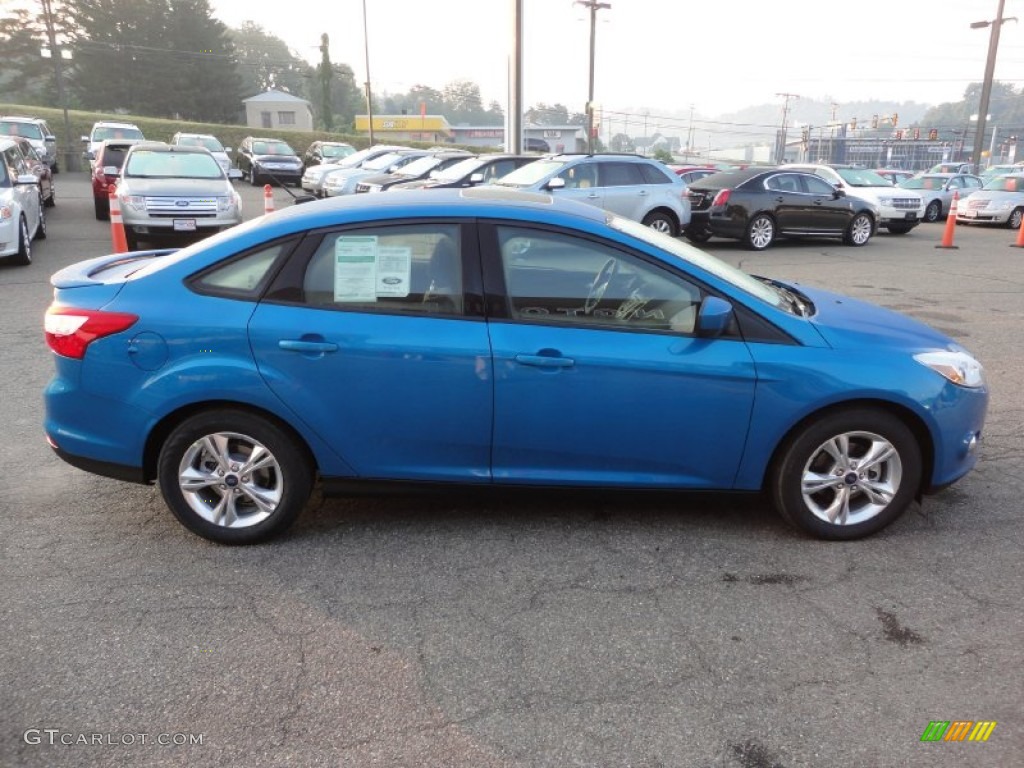 2012 Focus SE Sport Sedan - Blue Candy Metallic / Two-Tone Sport photo #5