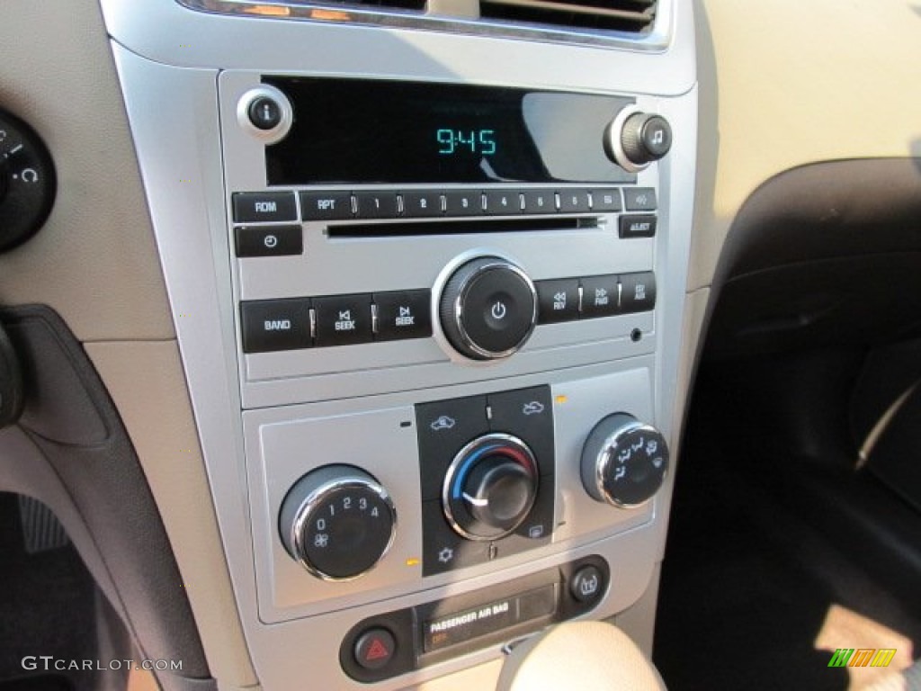 2011 Chevrolet Malibu LS Audio System Photo #53192057