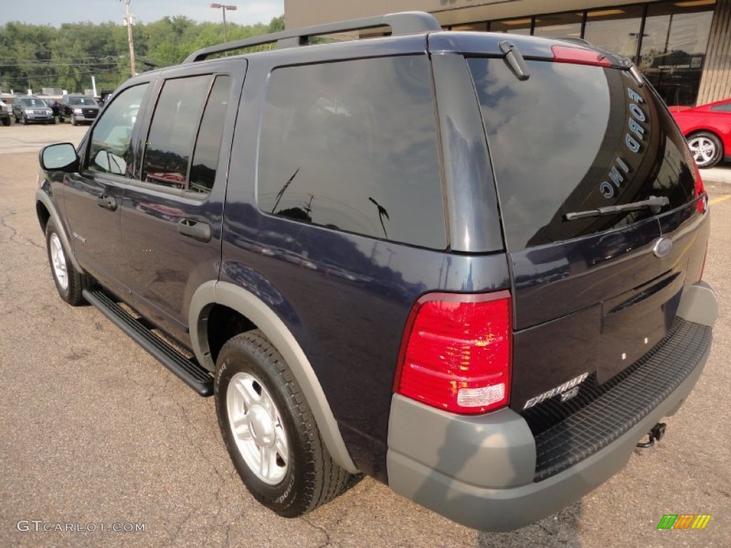 2002 Explorer XLS 4x4 - True Blue Metallic / Medium Prairie Tan/Graphite Accent photo #2