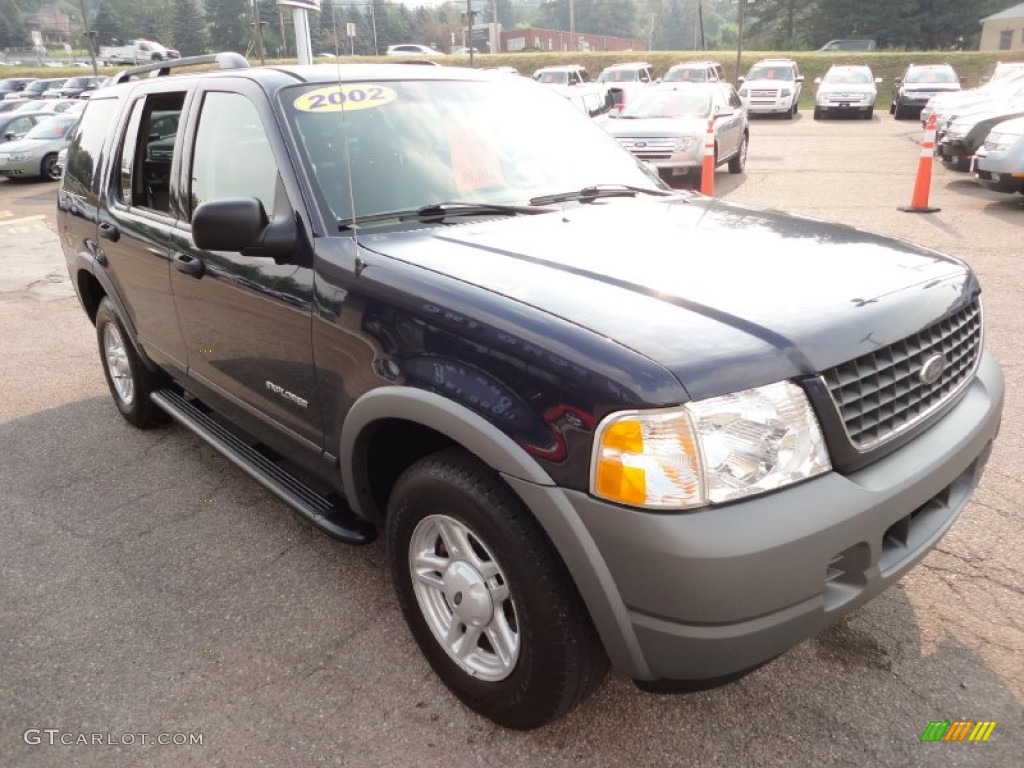 2002 Explorer XLS 4x4 - True Blue Metallic / Medium Prairie Tan/Graphite Accent photo #6