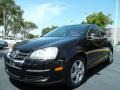 Black - Jetta SE Sedan Photo No. 13