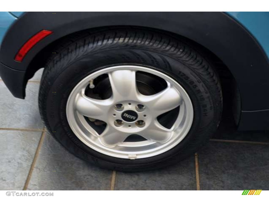 2008 Cooper Hardtop - Oxygen Blue / Punch Carbon Black photo #15