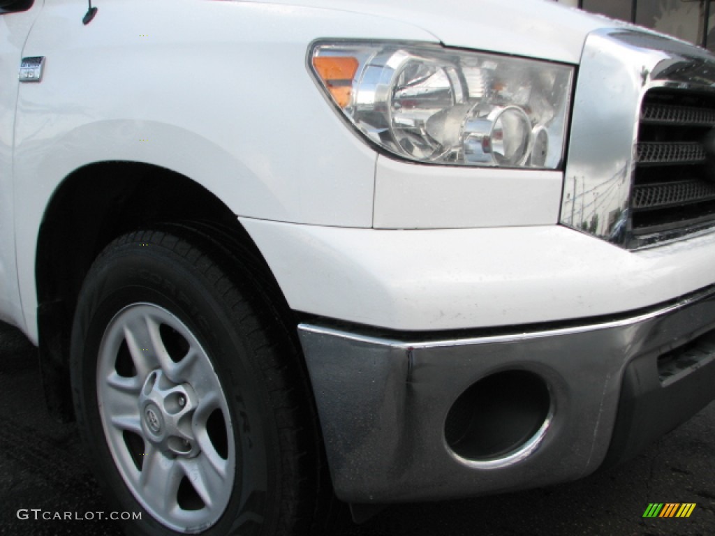 2008 Tundra Double Cab - Super White / Graphite Gray photo #2