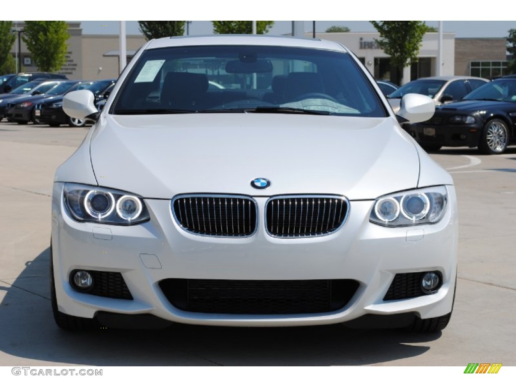 2011 3 Series 328i Coupe - Mineral White Metallic / Black Dakota Leather photo #2