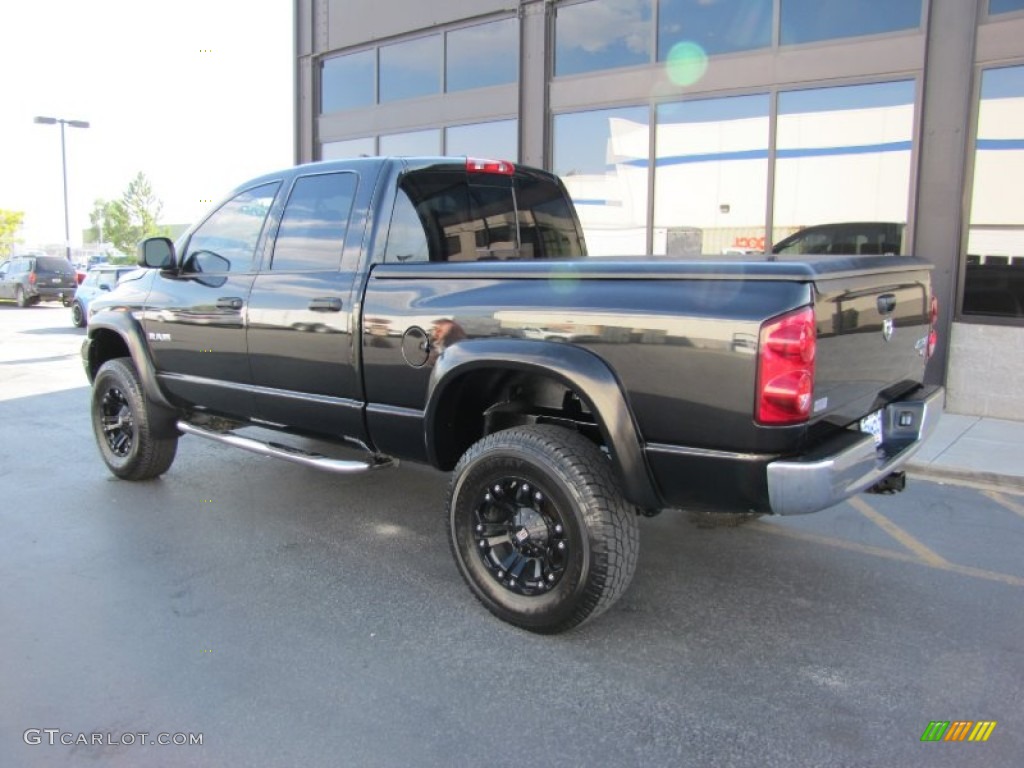 2008 Ram 1500 Laramie Quad Cab 4x4 - Brilliant Black Crystal Pearl / Medium Slate Gray photo #33