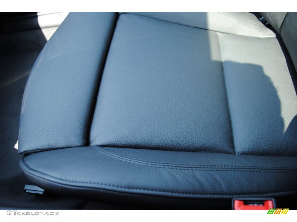 2011 3 Series 328i Coupe - Mineral White Metallic / Black Dakota Leather photo #18