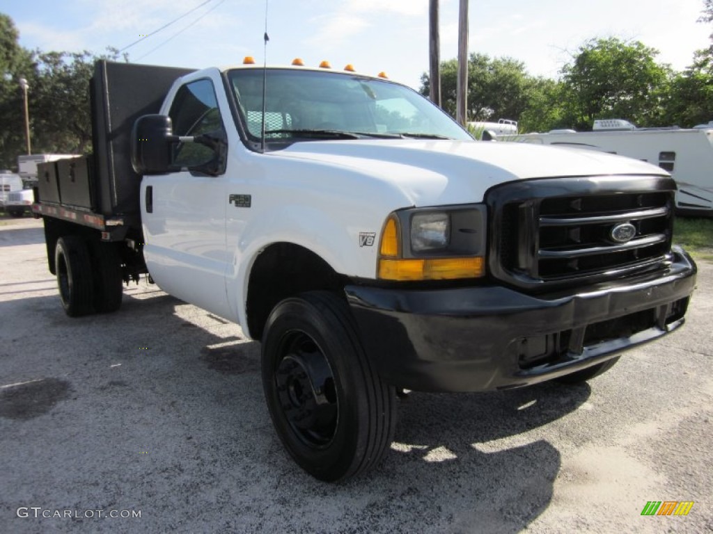 Oxford White 1999 Ford F450 Super Duty XL Regular Cab Dually Chassis Stake Truck Exterior Photo #53203172