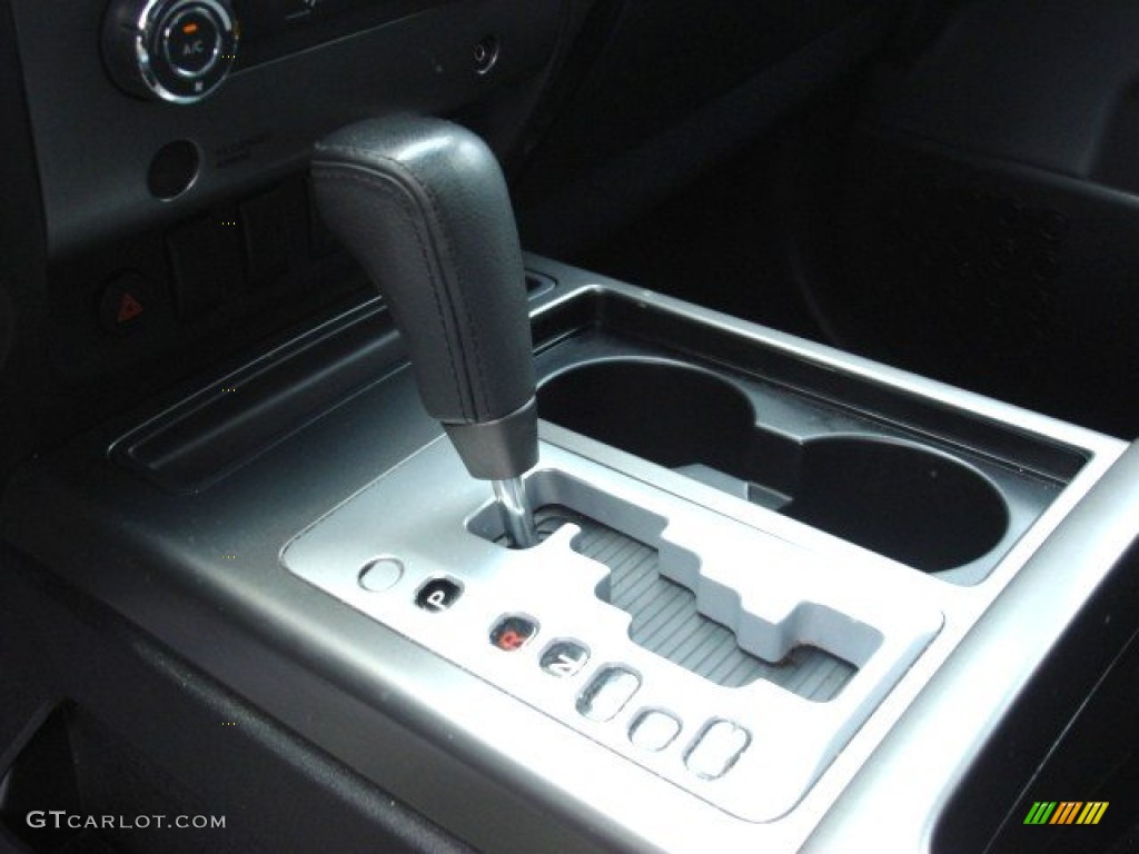 2009 Nissan Titan SE Crew Cab Transmission Photos