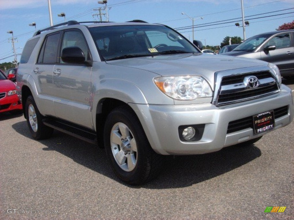 2008 4Runner SR5 - Titanium Metallic / Stone Gray photo #8