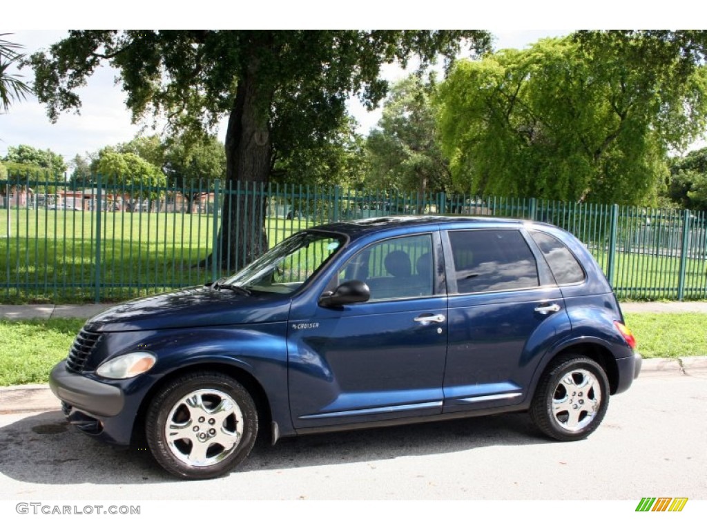 2002 PT Cruiser Limited - Patriot Blue Pearlcoat / Gray photo #2