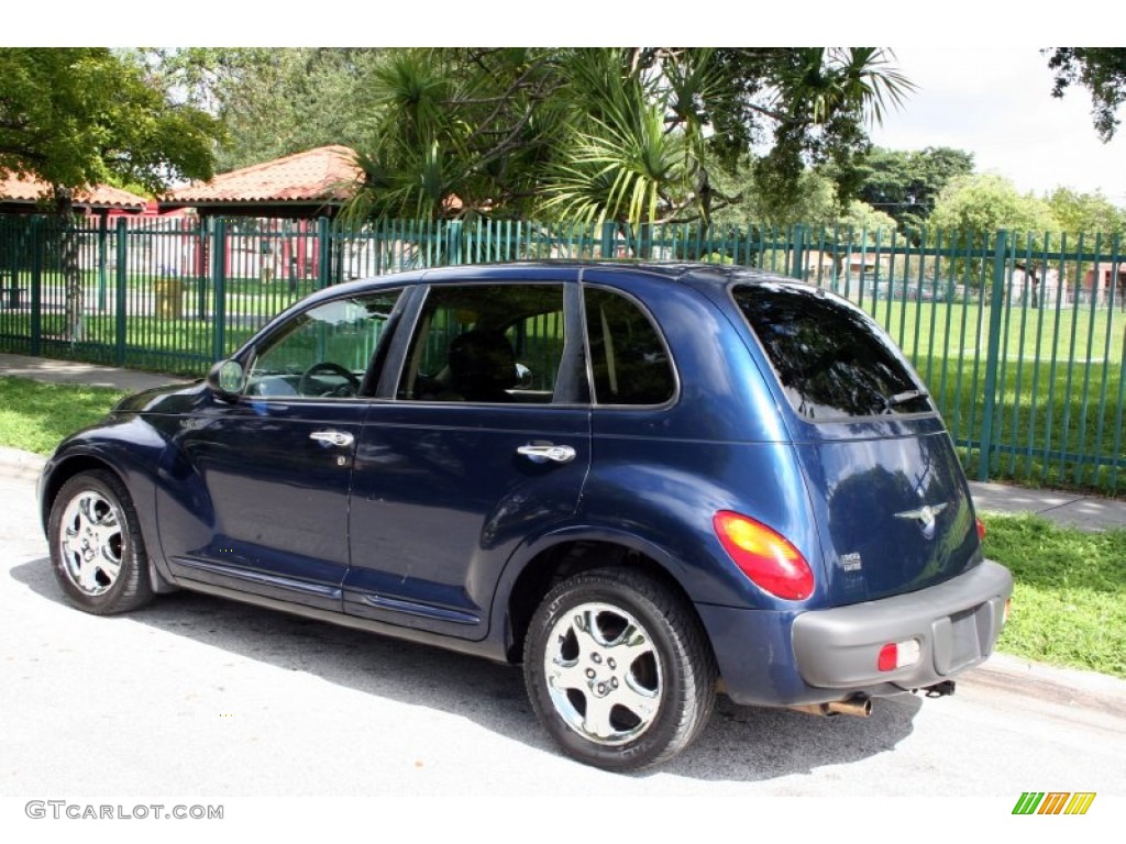 2002 PT Cruiser Limited - Patriot Blue Pearlcoat / Gray photo #5