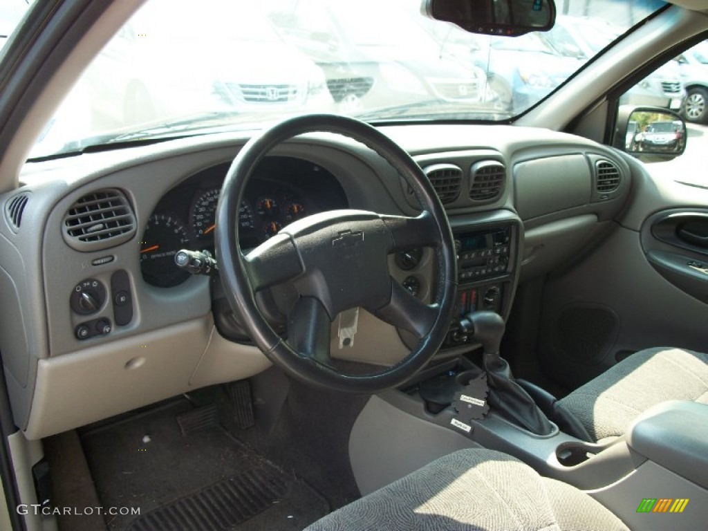 2002 Chevrolet TrailBlazer EXT LT 4x4 Medium Oak Dashboard Photo #53209615