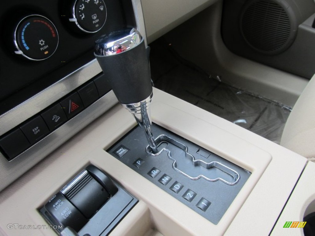 2008 Jeep Liberty Sport 4x4 4 Speed Automatic Transmission Photo #53211332