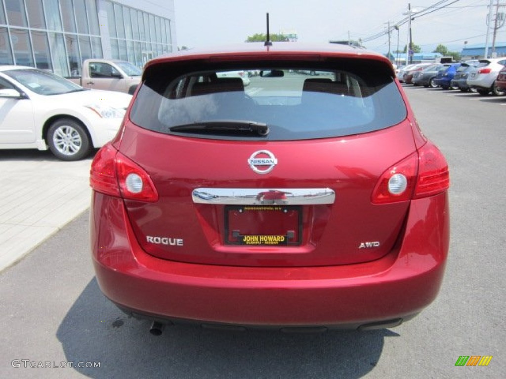 2011 Rogue S AWD - Cayenne Red / Black photo #6