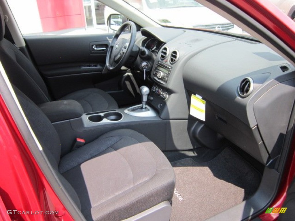 2011 Rogue S AWD - Cayenne Red / Black photo #10