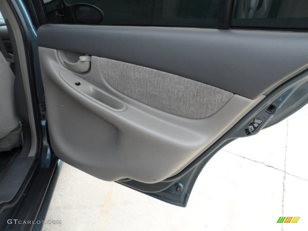 2001 Oldsmobile Alero GL Sedan Pewter Door Panel Photo #53217083