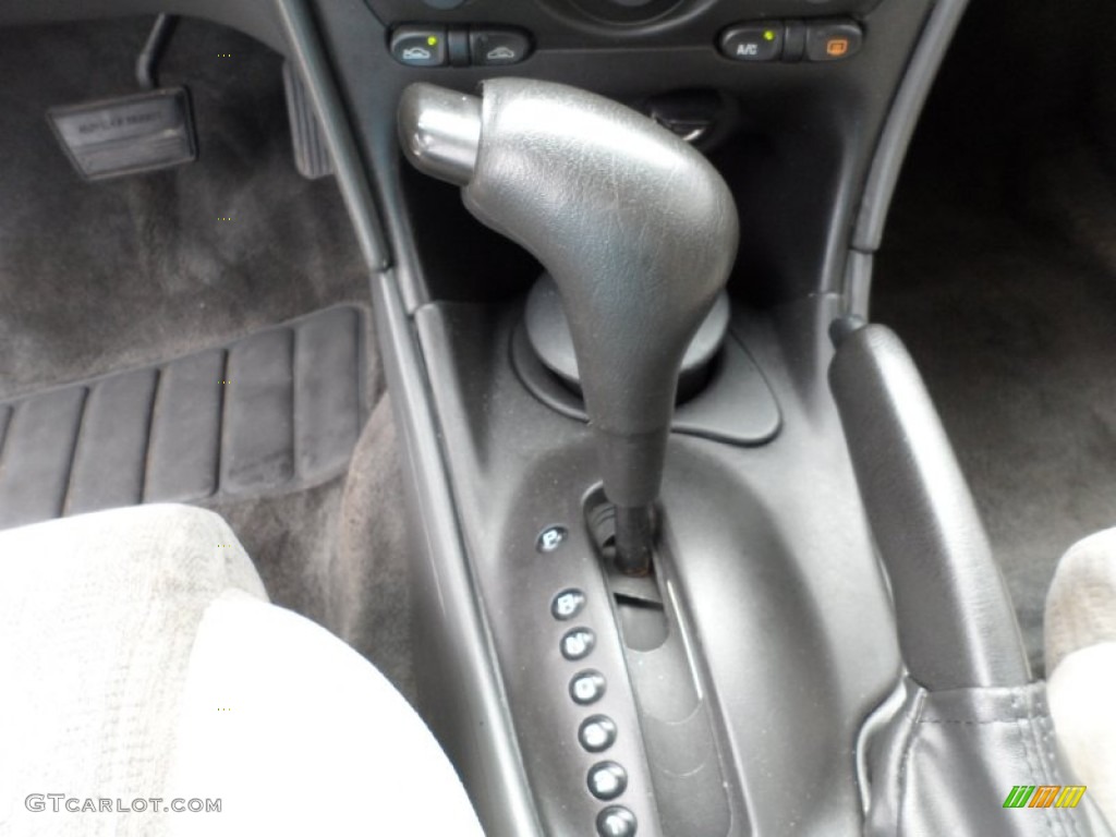 2001 Oldsmobile Alero GL Sedan Transmission Photos