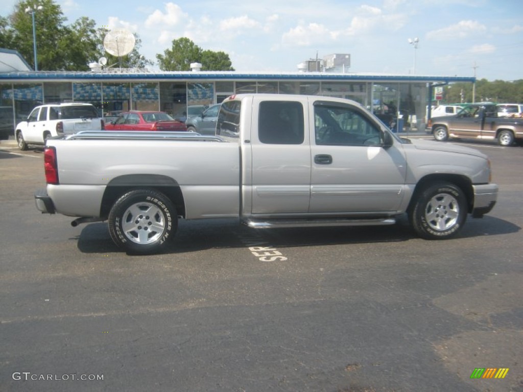 Silver Birch Metallic 2007 Chevrolet Silverado 1500 Classic LT Extended Cab Exterior Photo #53219624
