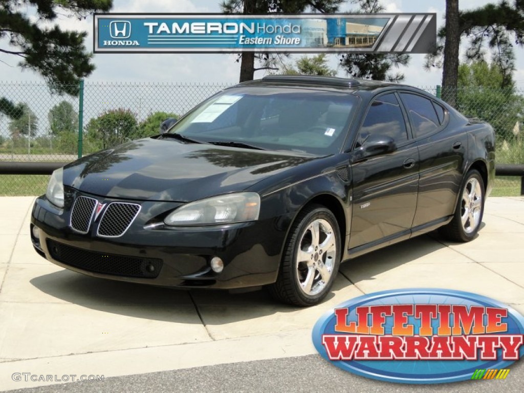 2006 Grand Prix GXP Sedan - Black / Ebony photo #1