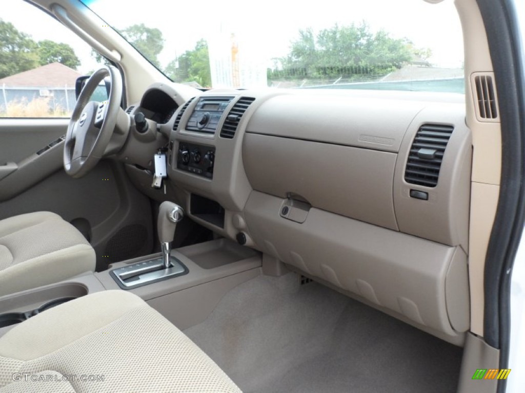 2008 Nissan Frontier SE Crew Cab Beige Dashboard Photo #53220560