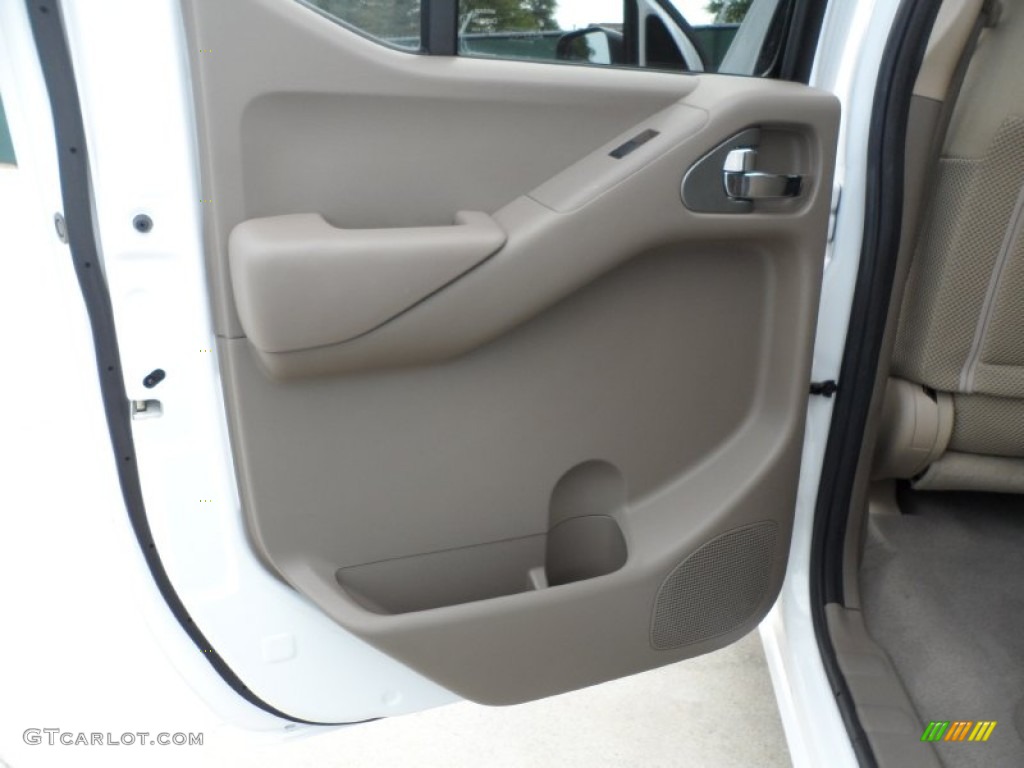 2008 Nissan Frontier SE Crew Cab Beige Door Panel Photo #53220602