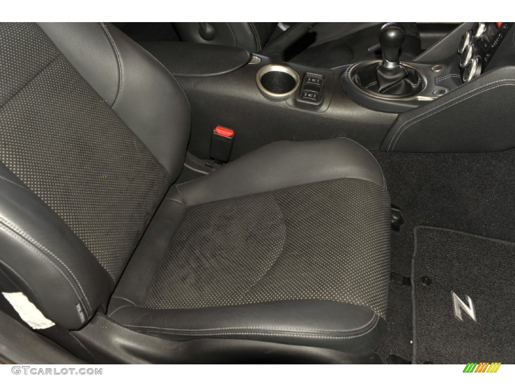 2009 370Z Sport Touring Coupe - Chicane Yellow / Black Leather photo #31