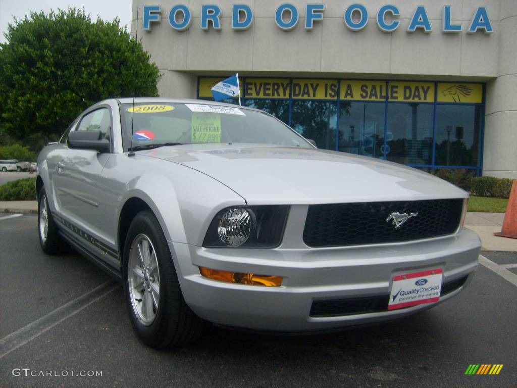 2008 Mustang V6 Premium Coupe - Brilliant Silver Metallic / Light Graphite photo #9