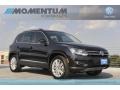 Deep Black Metallic - Tiguan SE Photo No. 1