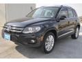 Deep Black Metallic - Tiguan SE Photo No. 3