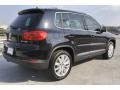 Deep Black Metallic - Tiguan SE Photo No. 5