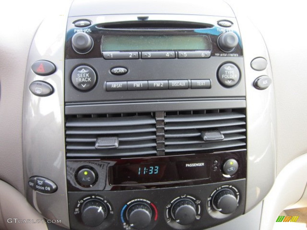 2010 Toyota Sienna LE AWD Controls Photo #53222291