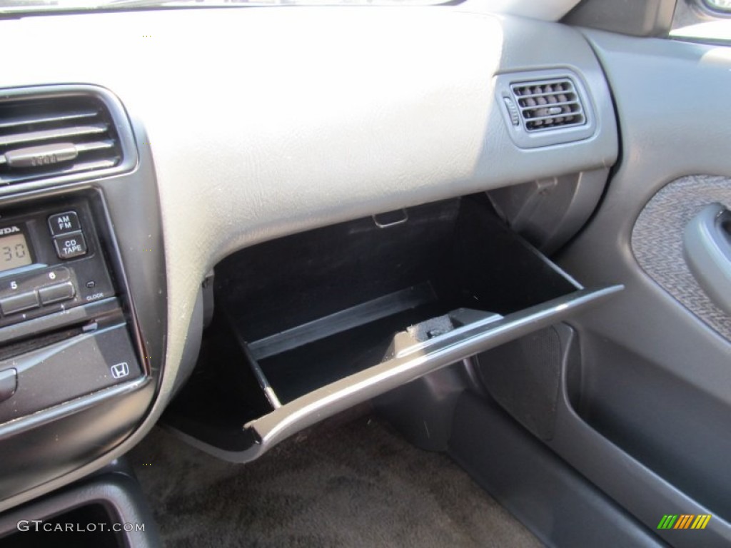 1999 Civic LX Sedan - Vogue Silver Metallic / Gray photo #18