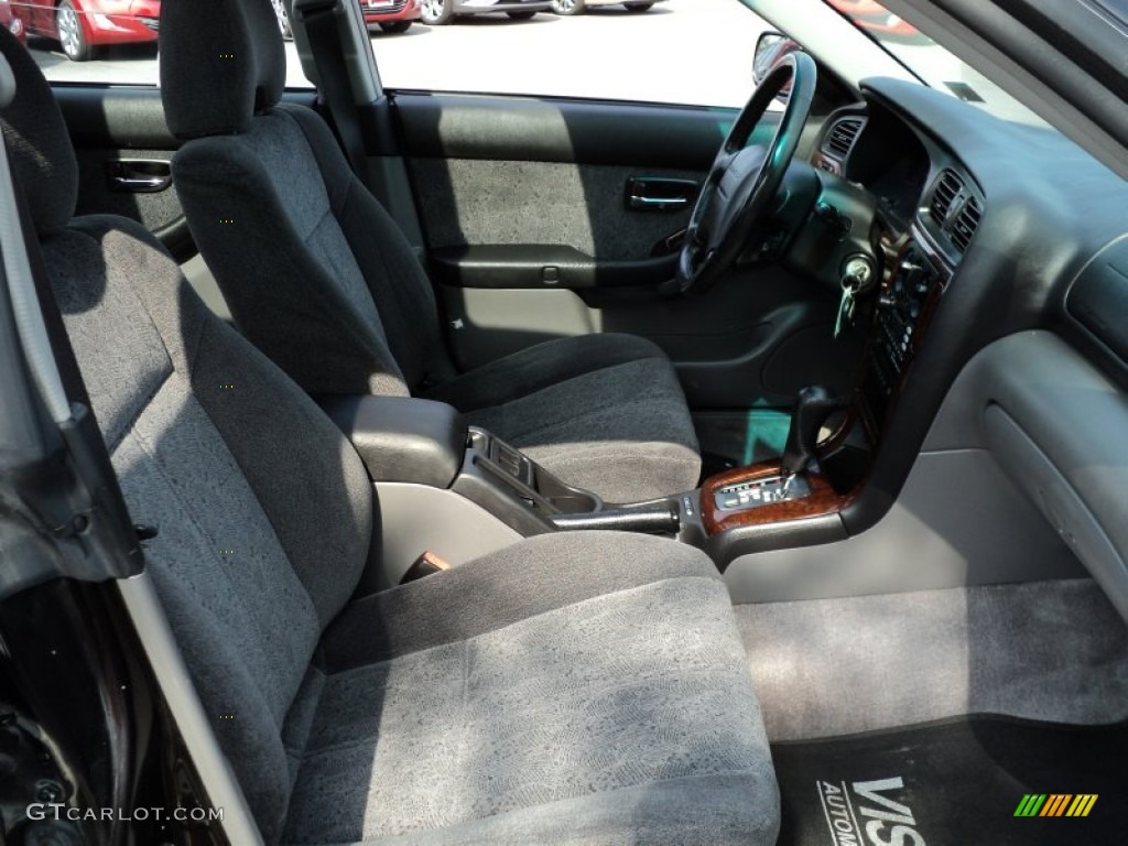 2000 Legacy GT Wagon - Black Granite Pearl / Gray photo #30