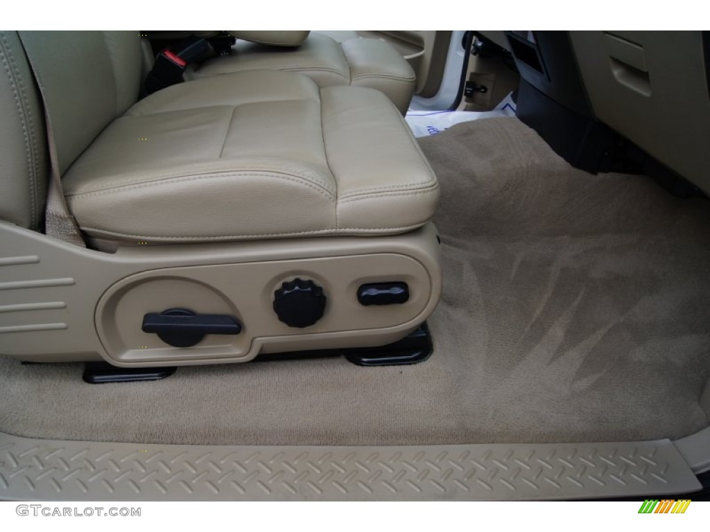 2005 F150 Lariat SuperCab 4x4 - Oxford White / Tan photo #11