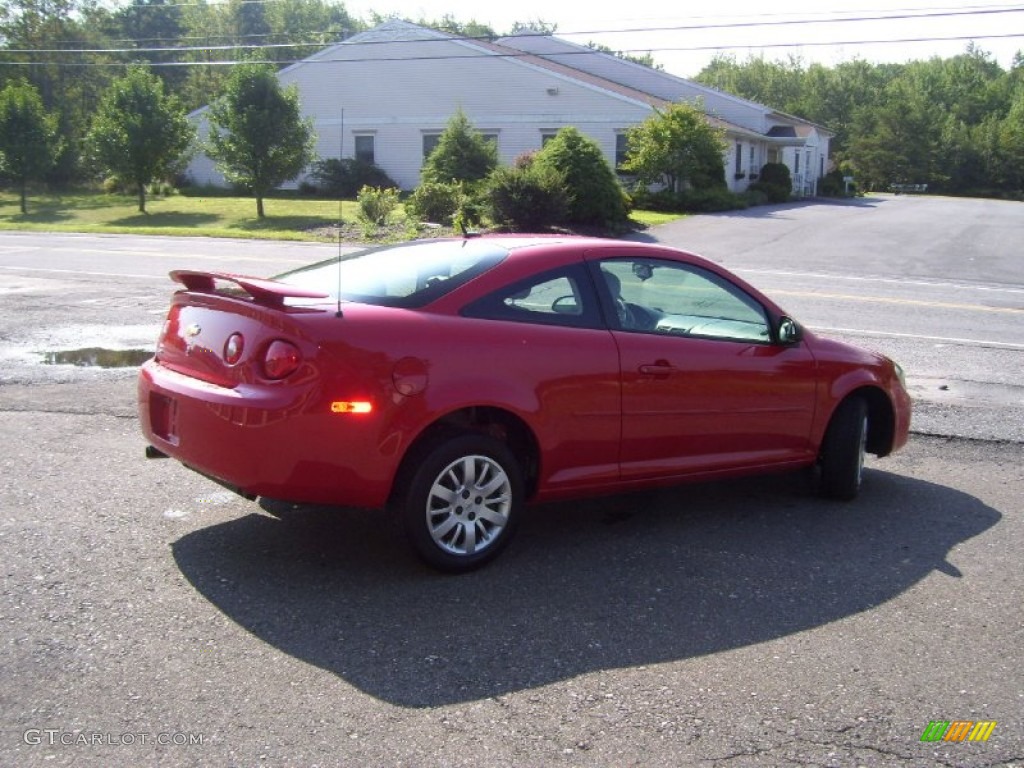 2010 Cobalt LS Coupe - Victory Red / Gray photo #4