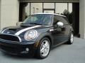 Astro Black Metallic - Cooper S Hardtop Photo No. 3