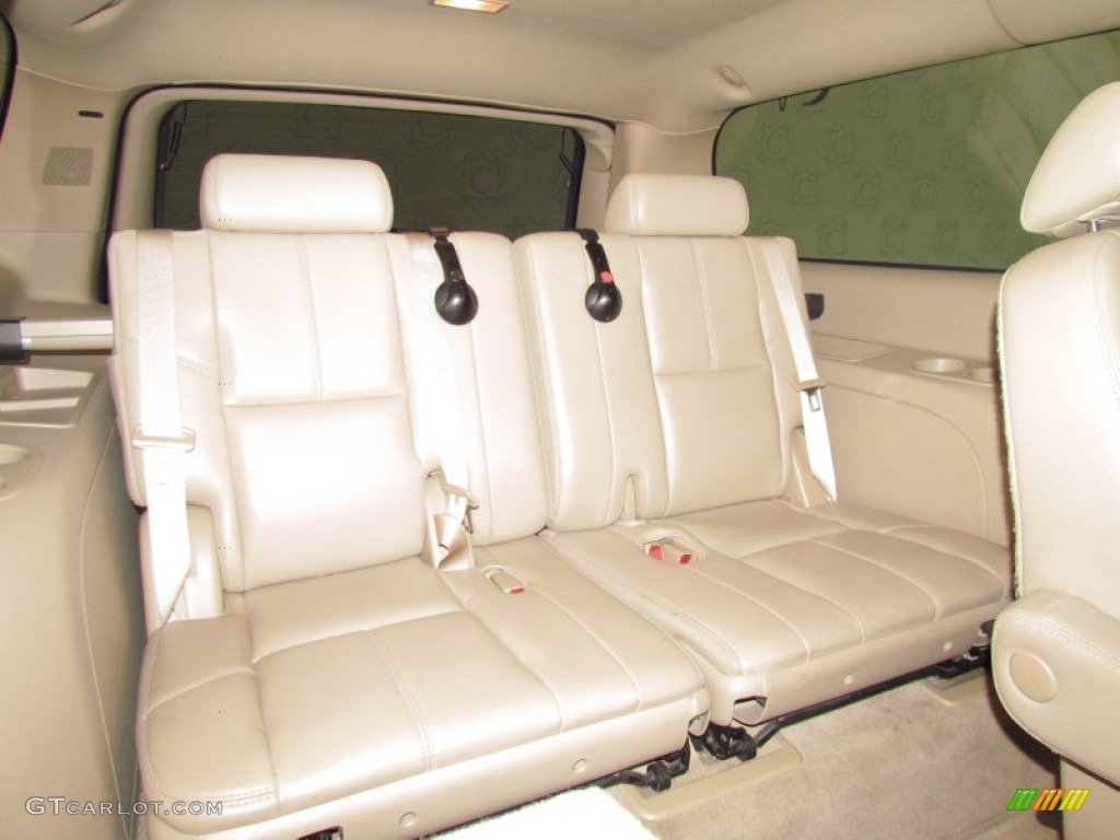 Light Cashmere/Ebony Interior 2007 Chevrolet Suburban 1500 LTZ Photo #53228589