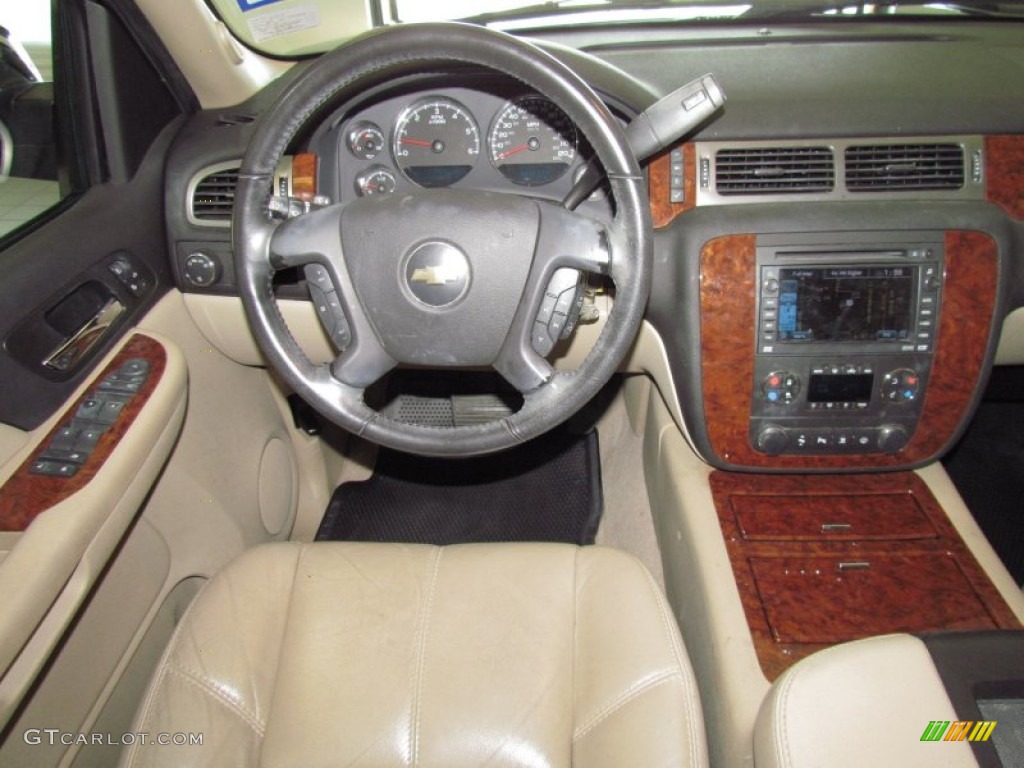 2007 Chevrolet Suburban 1500 LTZ Light Cashmere/Ebony Dashboard Photo #53228634