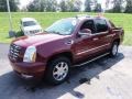 Red-E - Escalade EXT AWD Photo No. 2