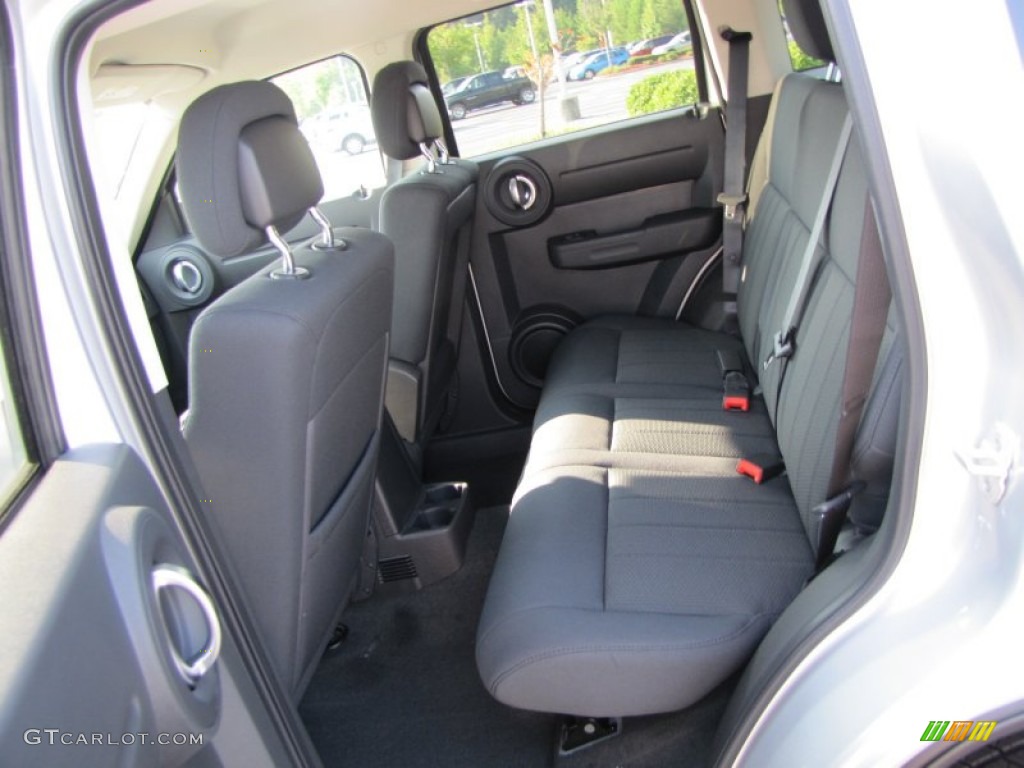 2011 Nitro Heat - Bright Silver Metallic / Dark Slate Gray photo #7