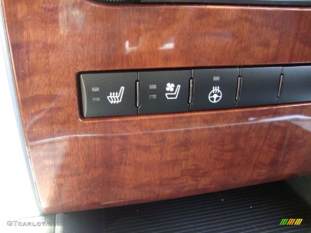 2012 Dodge Ram 2500 HD Laramie Crew Cab 4x4 Controls Photo #53234013