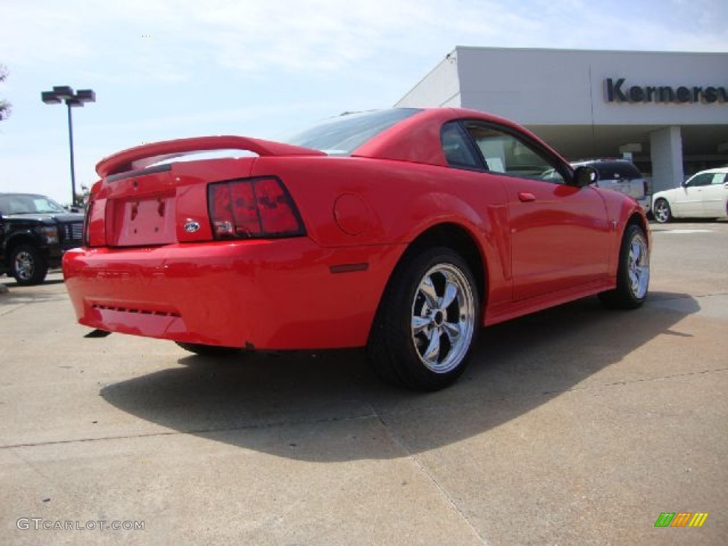 2000 Mustang V6 Coupe - Performance Red / Medium Parchment photo #5